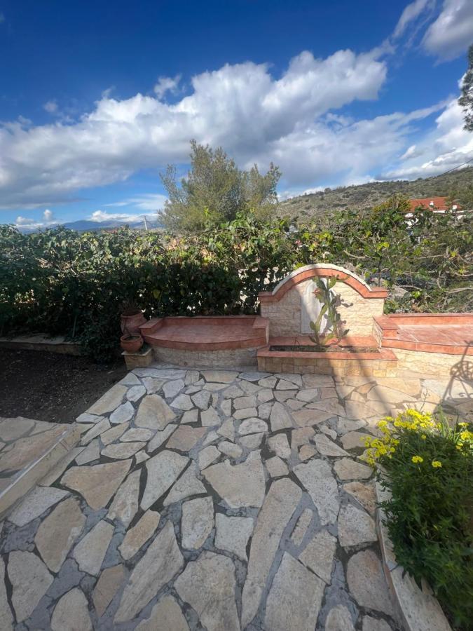 Theodore Resort Agios Georgios  Exteriör bild